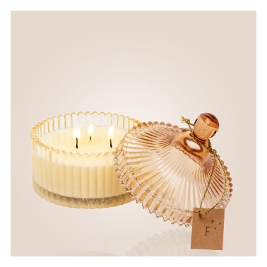 Bougie bonbonnière ambrée 190 gr cachemire tonka